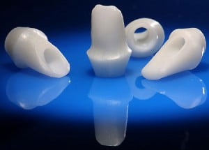 Các loại răng sứ thường dùng trong nha khoa