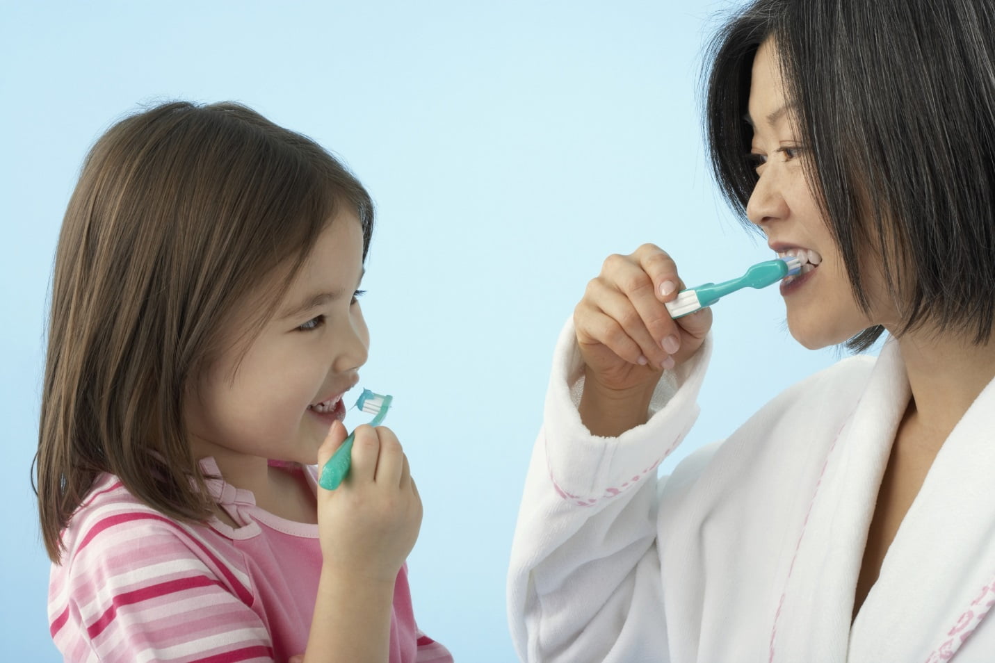 Chăm sóc răng miệng như thế nào ?