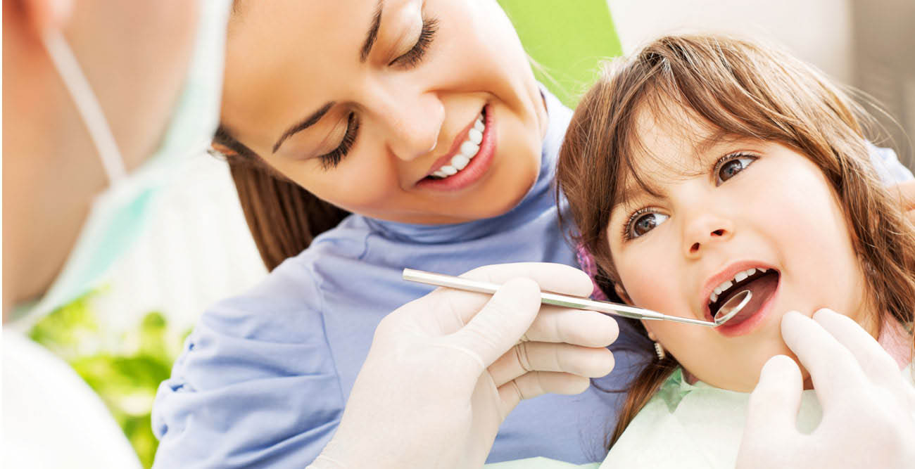 Chăm sóc răng implant như thế nào cho hiệu quả 