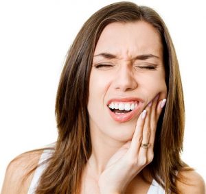 Mọc răng khôn phải làm sao?