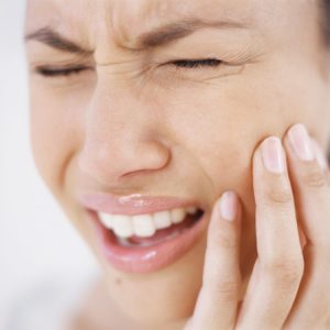 Những vấn đề thường gặp sau khi nhổ răng khôn